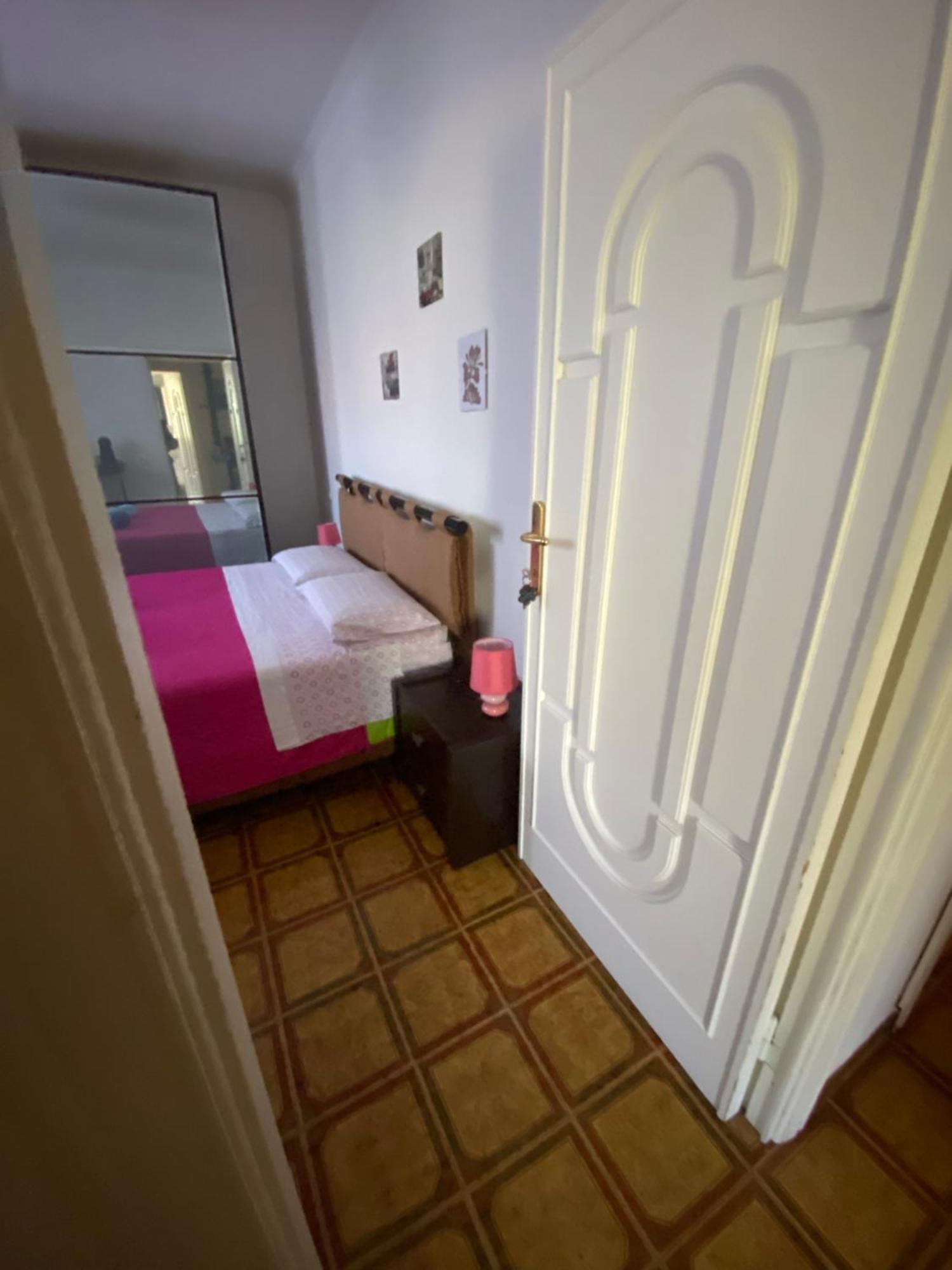 A Casa Da Mari Stanza Privata Bagno Condiviso Quarto em Acomodações Particulares